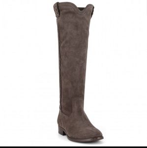Frye suede cara boots 9
